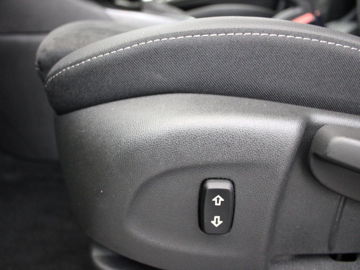 Used Vauxhall Crossland 2022 for sale - 77415139: Photo 11