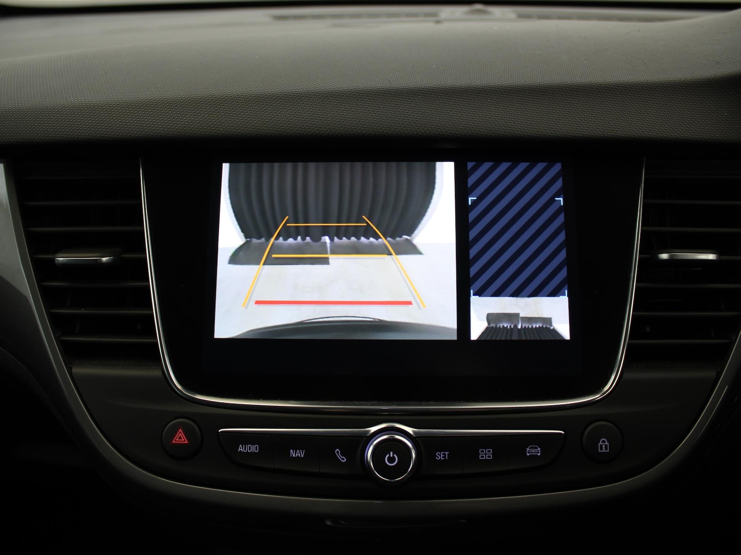 Used Vauxhall Crossland 2022 for sale - 77415139: Photo 18