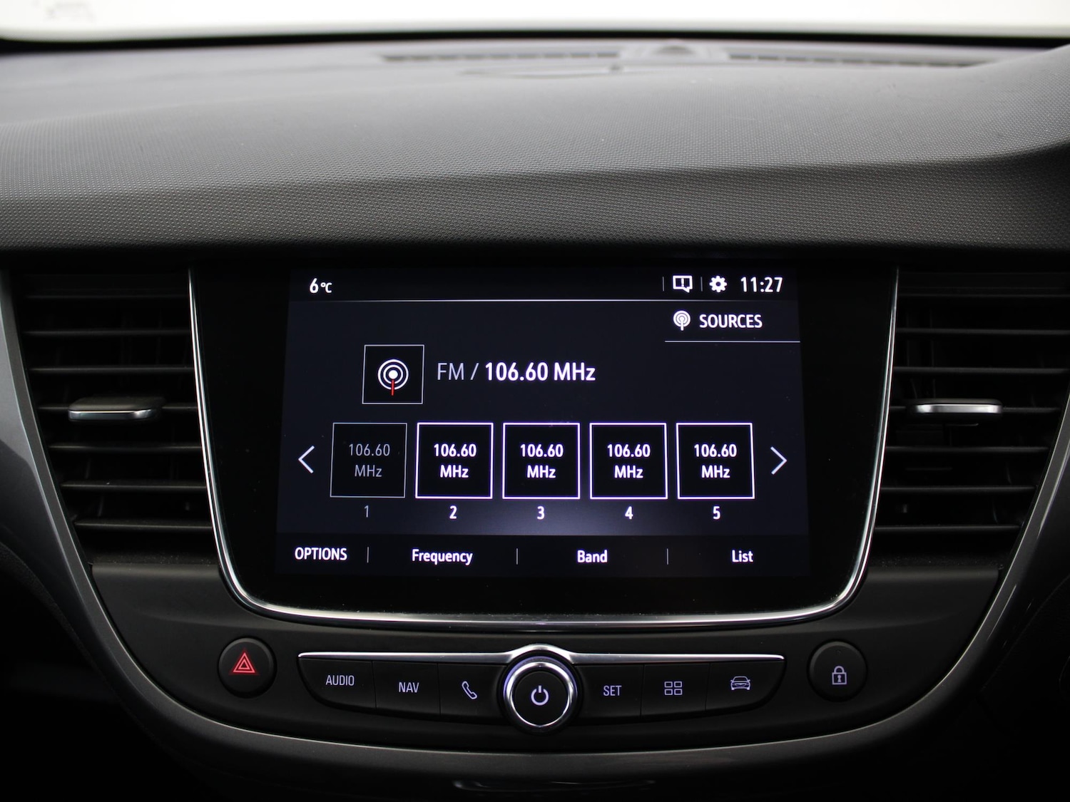 Used Vauxhall Crossland 2022 for sale - 77415139: Photo 22