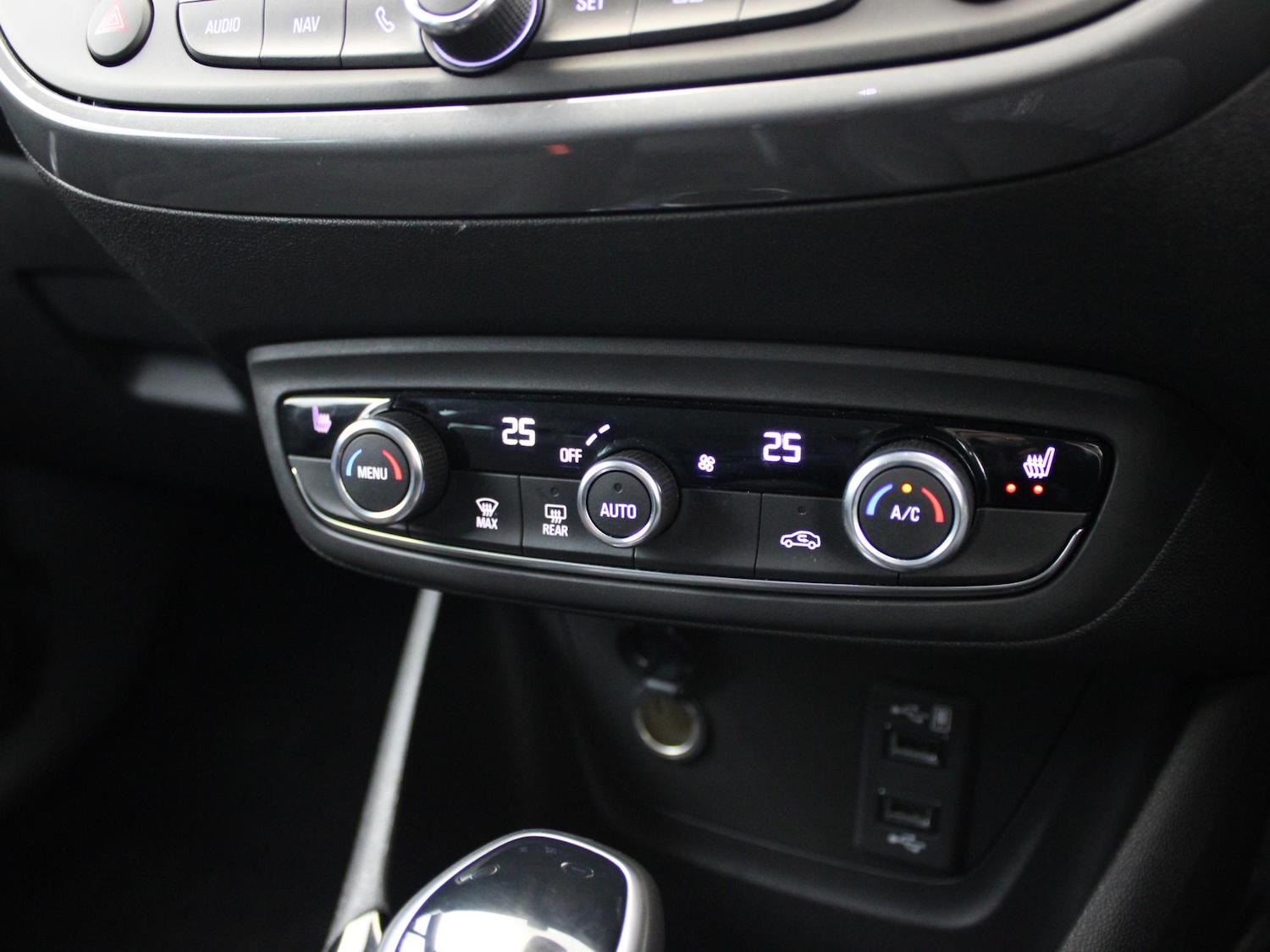 Used Vauxhall Crossland 2022 for sale - 77415139: Photo 25