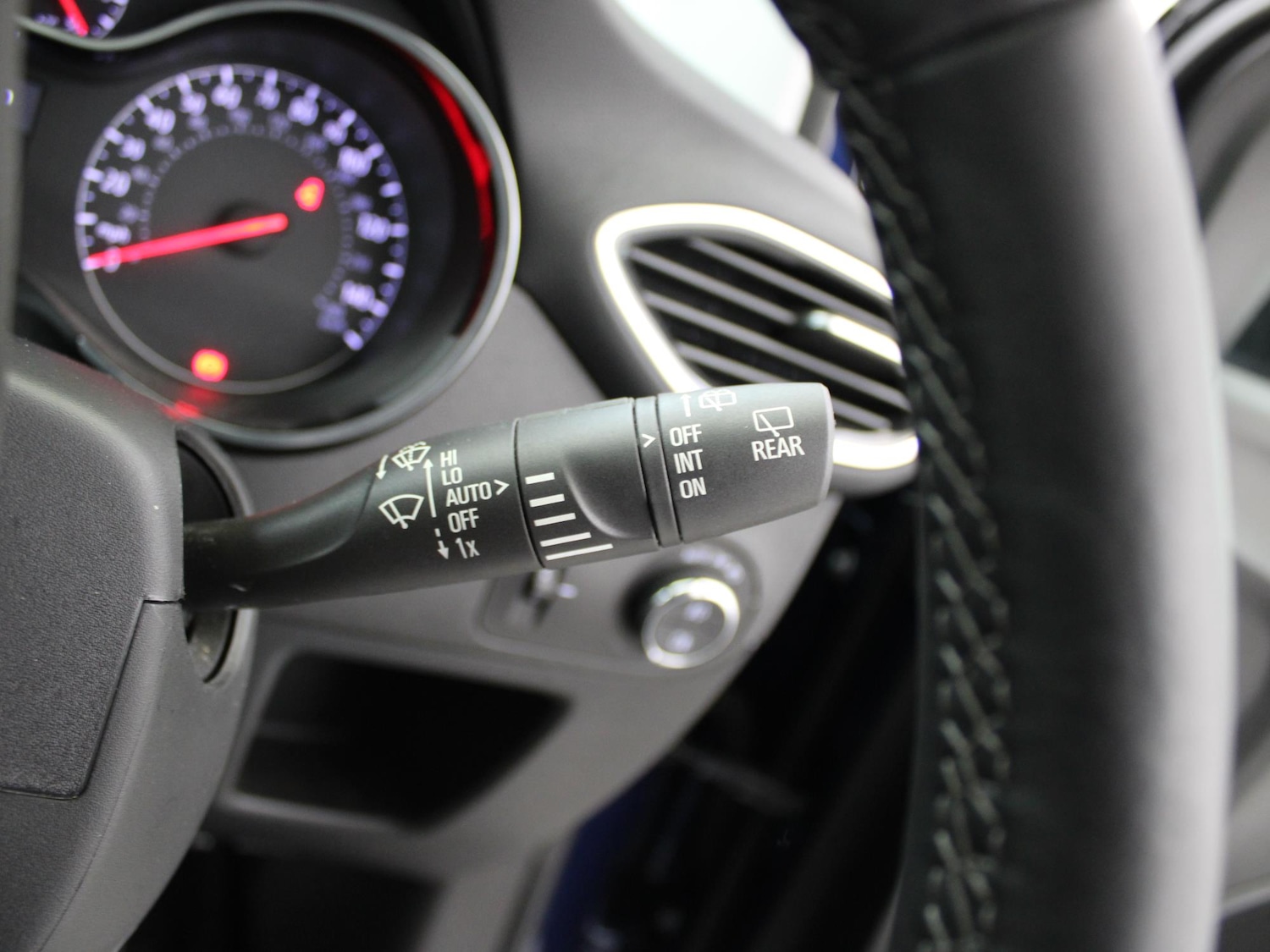 Used Vauxhall Crossland 2022 for sale - 77415139: Photo 32