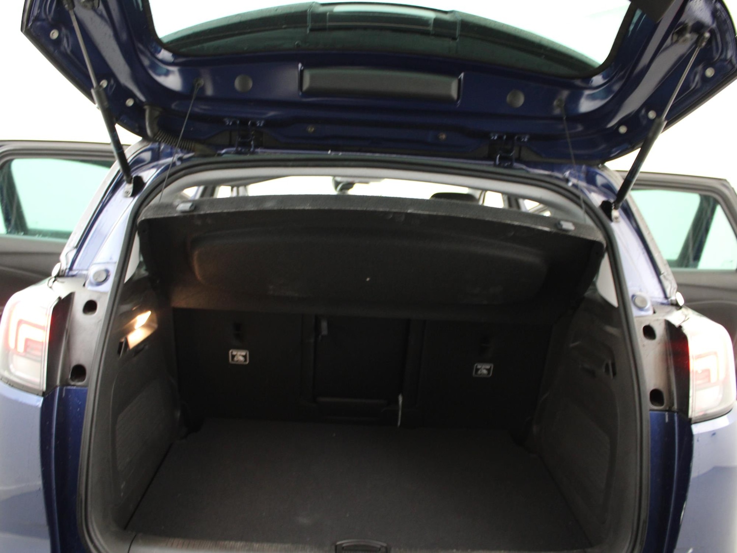 Used Vauxhall Crossland 2022 for sale - 77415139: Photo 35