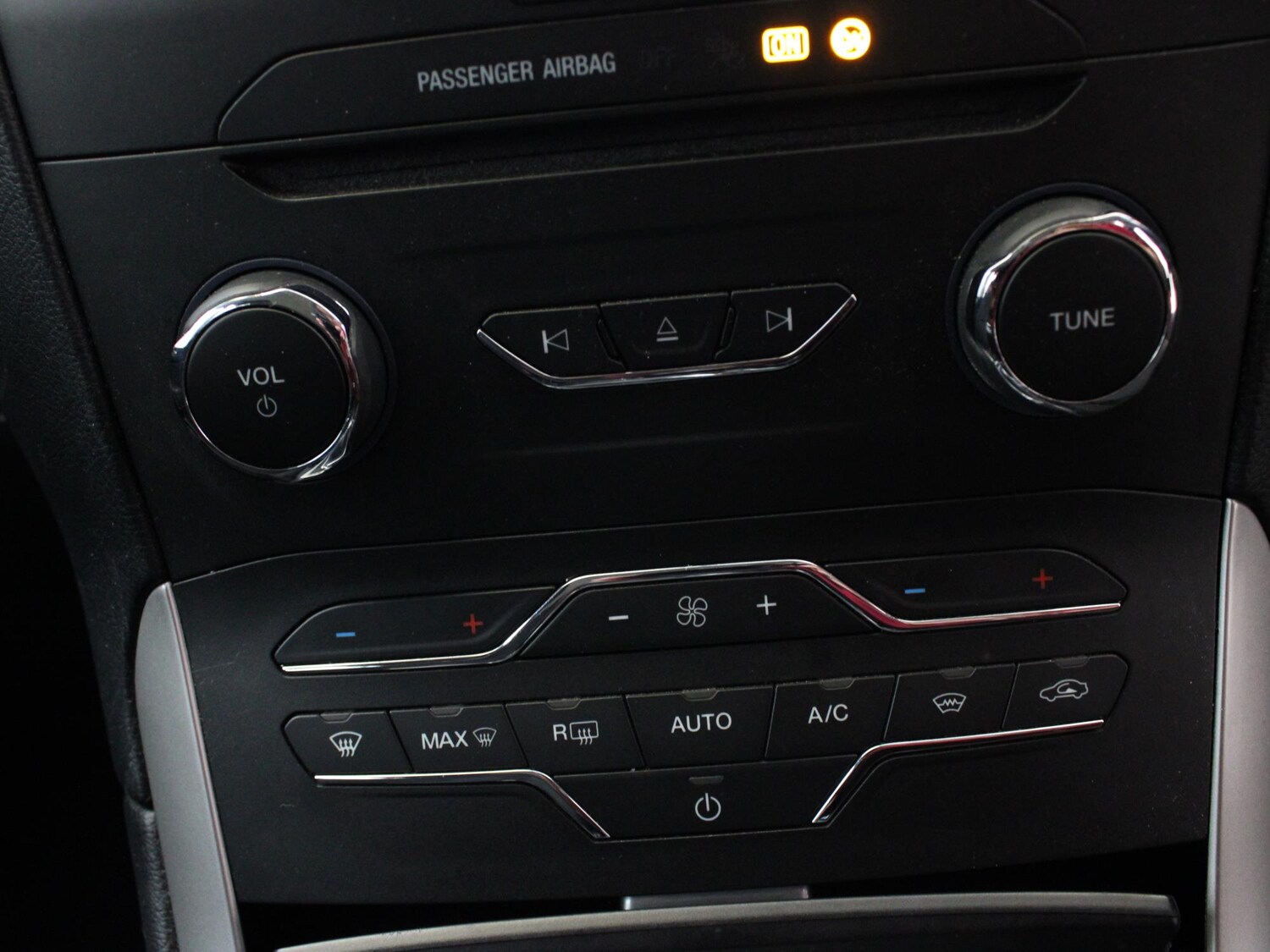 Used Ford S-Max 2018 for sale - 76890201: Photo 20