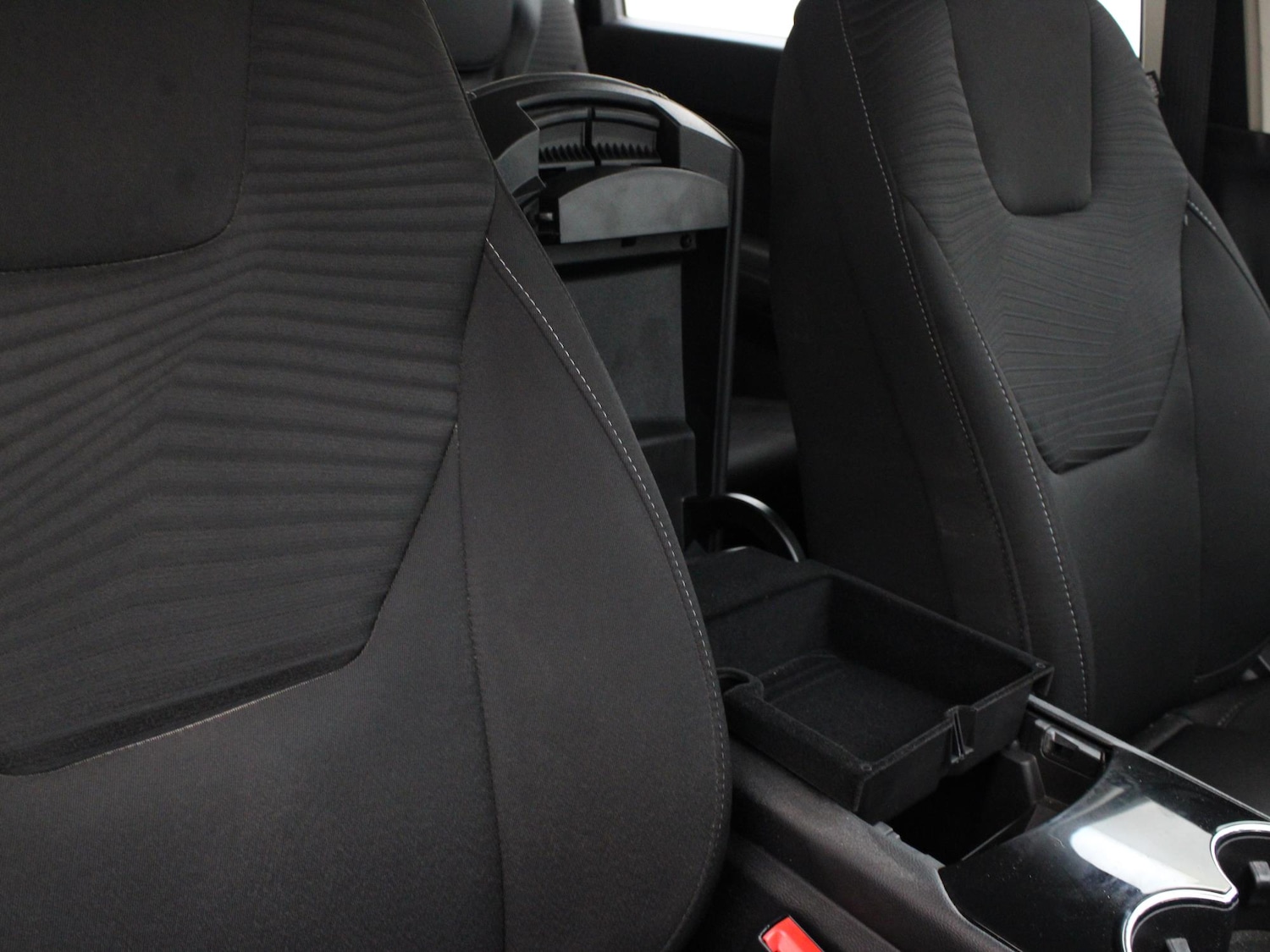 Used Ford S-Max 2018 for sale - 76890201: Photo 25