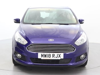 Used Ford S-Max 2018 for sale - 76890201: Photo