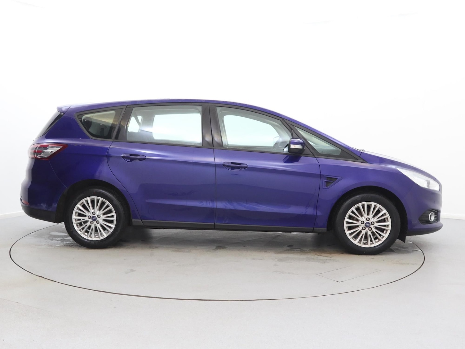 Used Ford S-Max 2018 for sale - 76890201: Photo 8