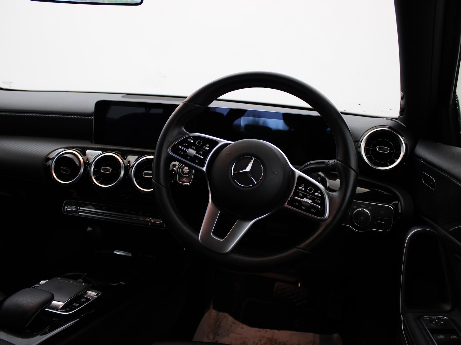 Used Mercedes-Benz A-Class 2018 for sale - 77535197: Photo 12