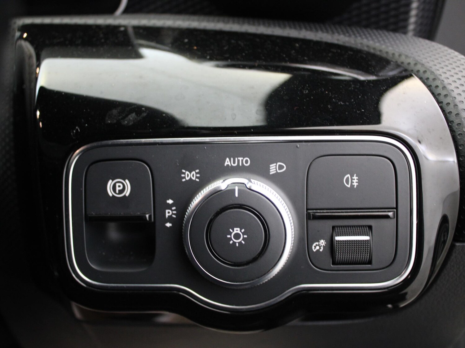 Used Mercedes-Benz A-Class 2018 for sale - 77535197: Photo 13