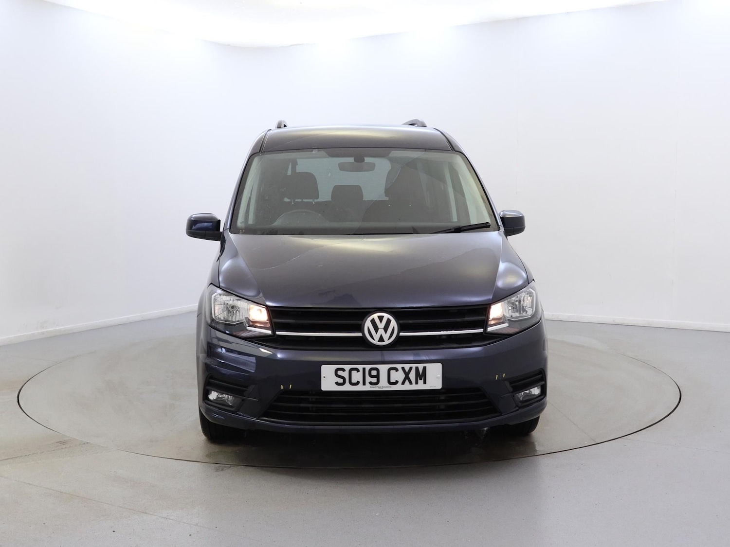 Used Volkswagen Caddy Maxi Life 2019 for sale - 77361815: Photo 2
