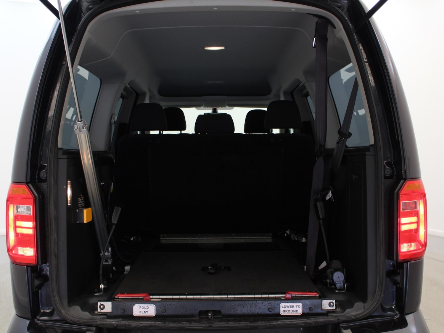 Used Volkswagen Caddy Maxi Life 2019 for sale - 77361815: Photo 20