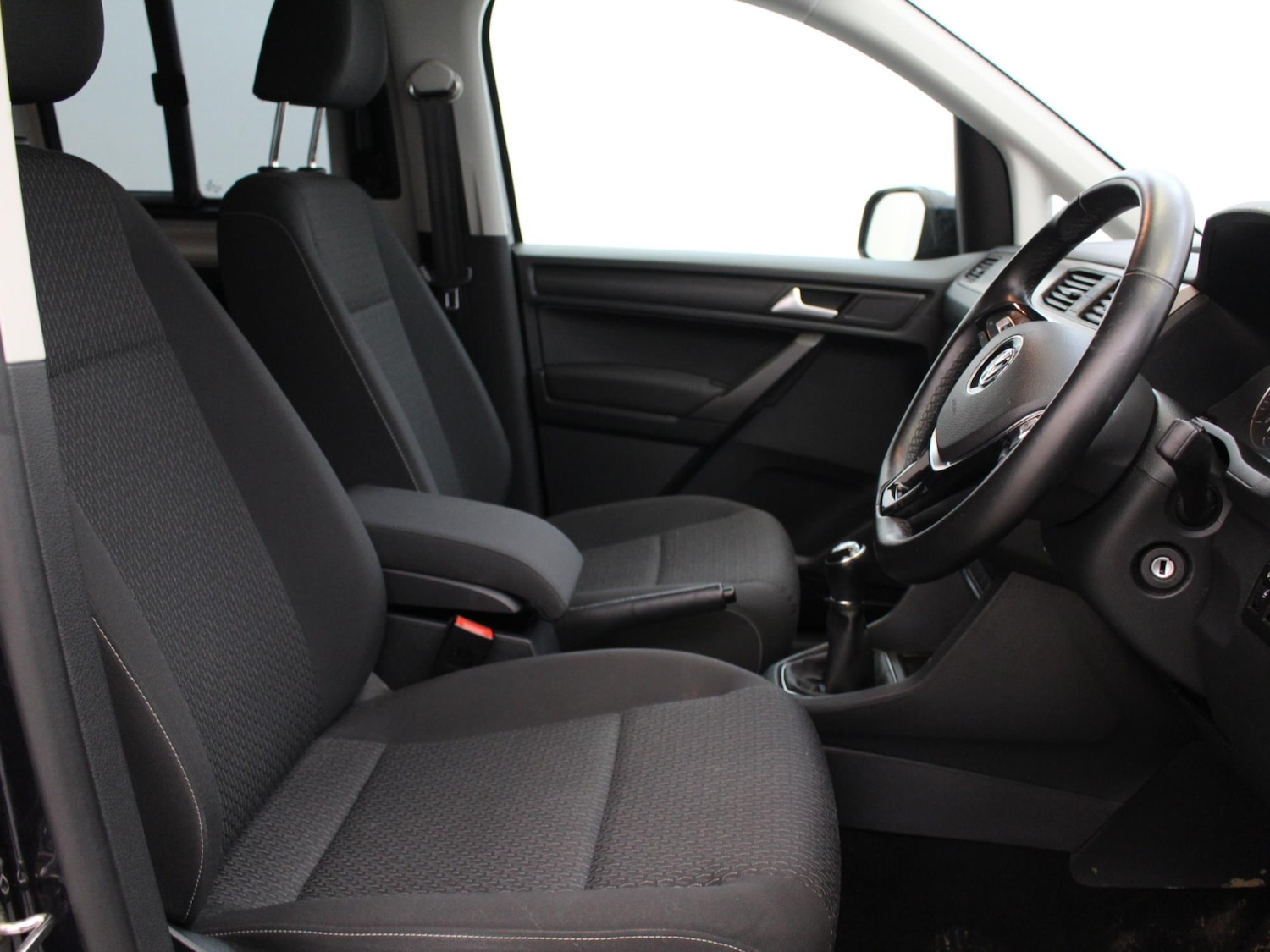 Used Volkswagen Caddy Maxi Life 2019 for sale - 77361815: Photo 9