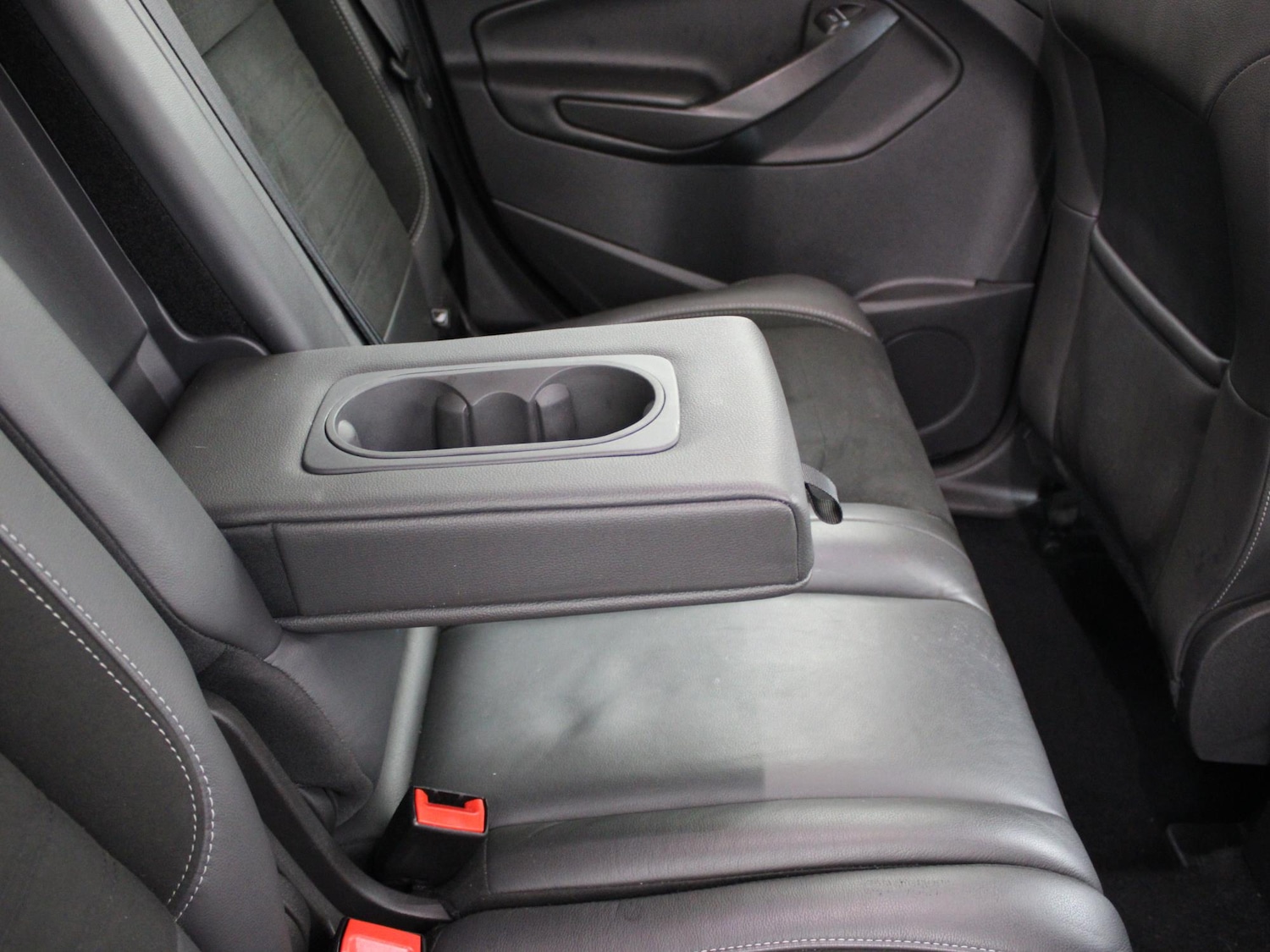 Used Ford Kuga 2017 for sale - 77099674: Photo 14