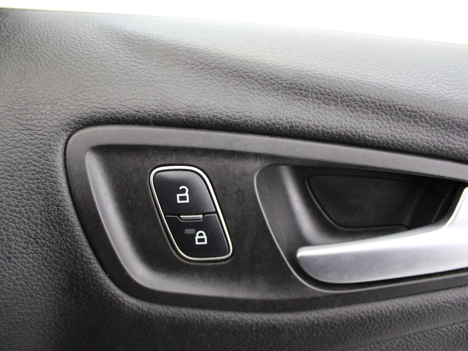 Used Ford Kuga 2017 for sale - 77099674: Photo 34