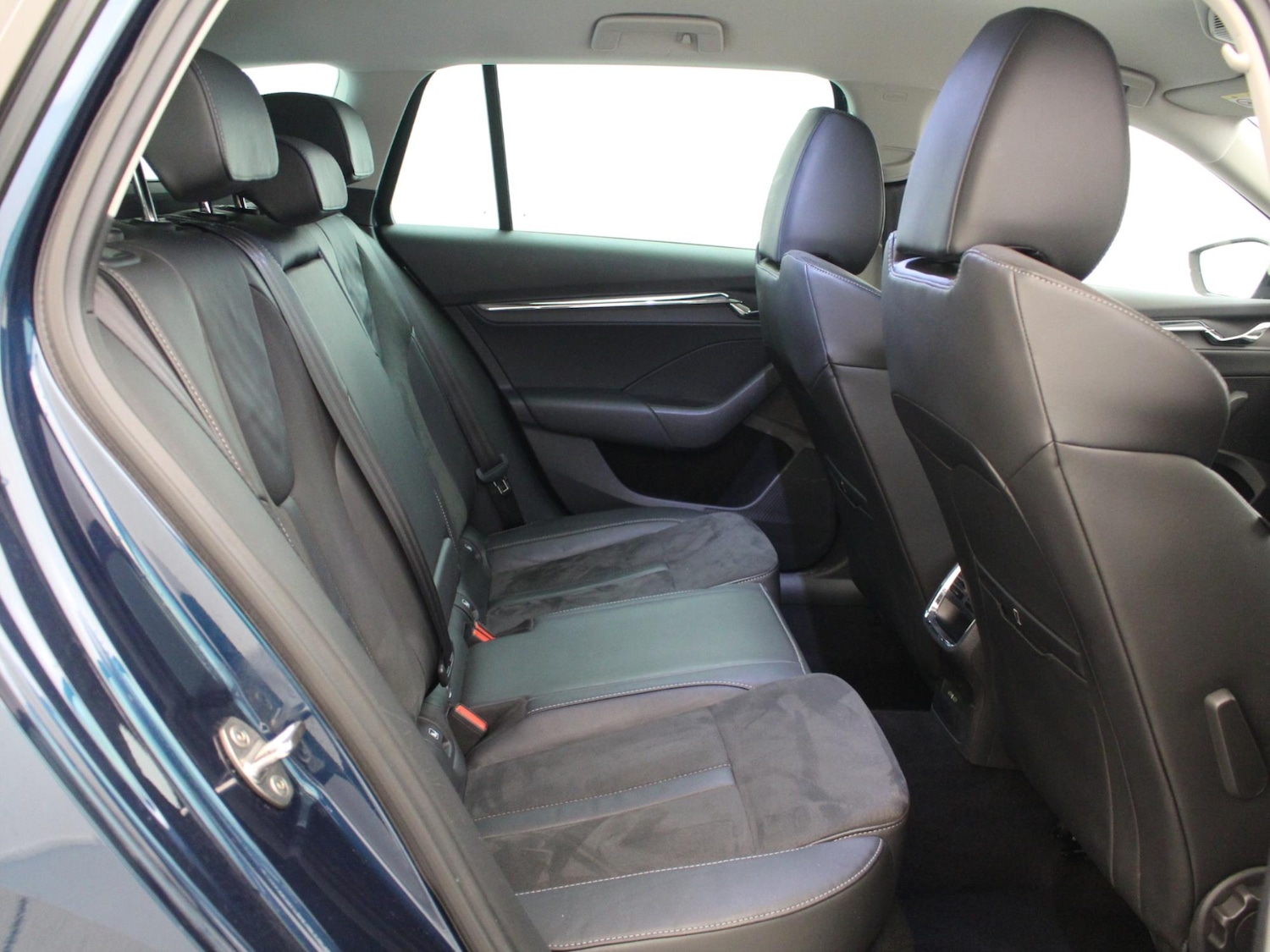 Used Skoda Octavia 2021 for sale - 77649382: Photo 12