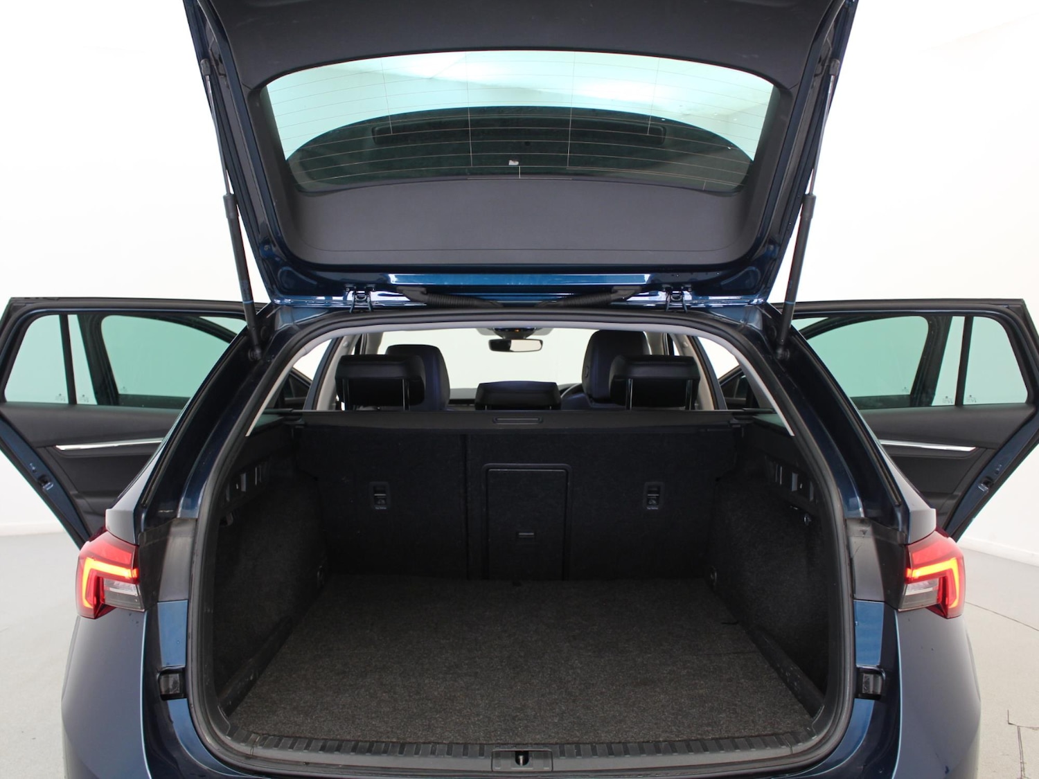 Used Skoda Octavia 2021 for sale - 77649382: Photo 41