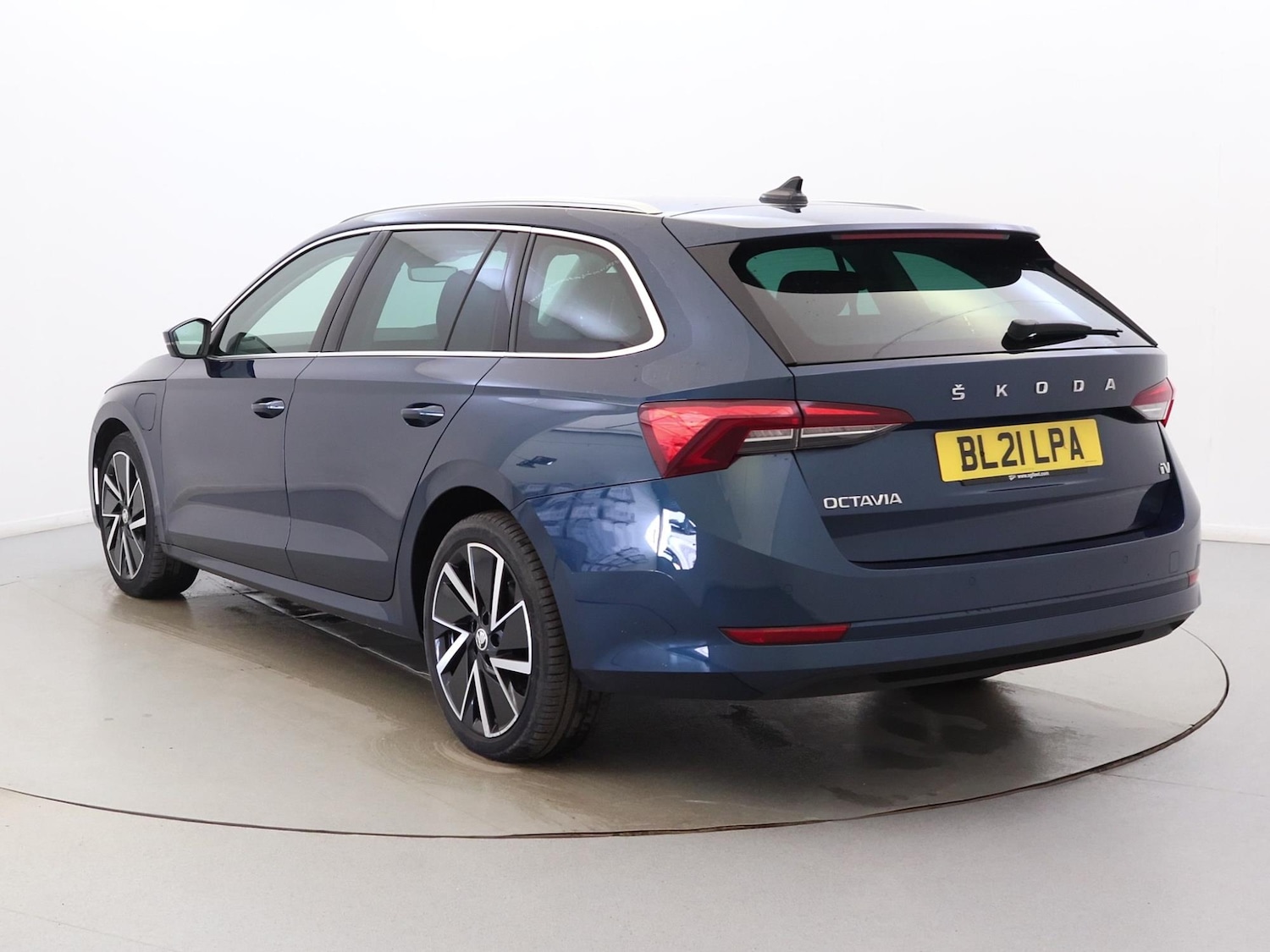 Used Skoda Octavia 2021 for sale - 77649382: Photo 7