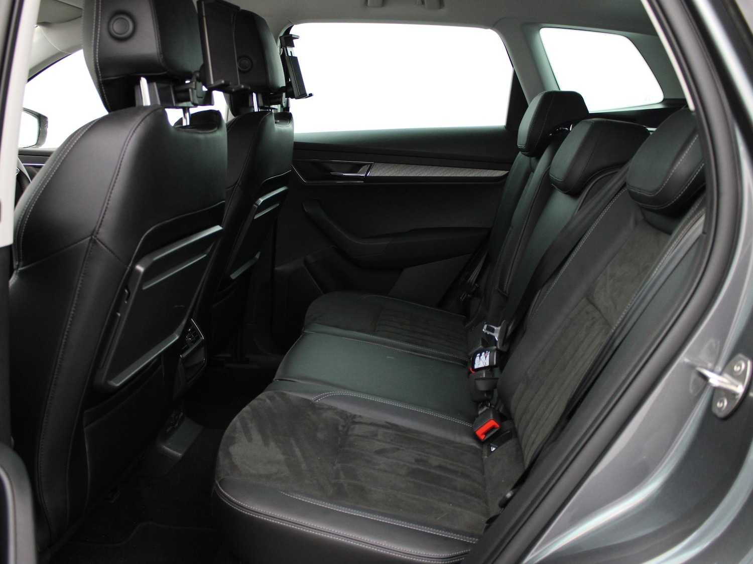 Used Skoda Karoq 2022 for sale - 77158918: Photo 12