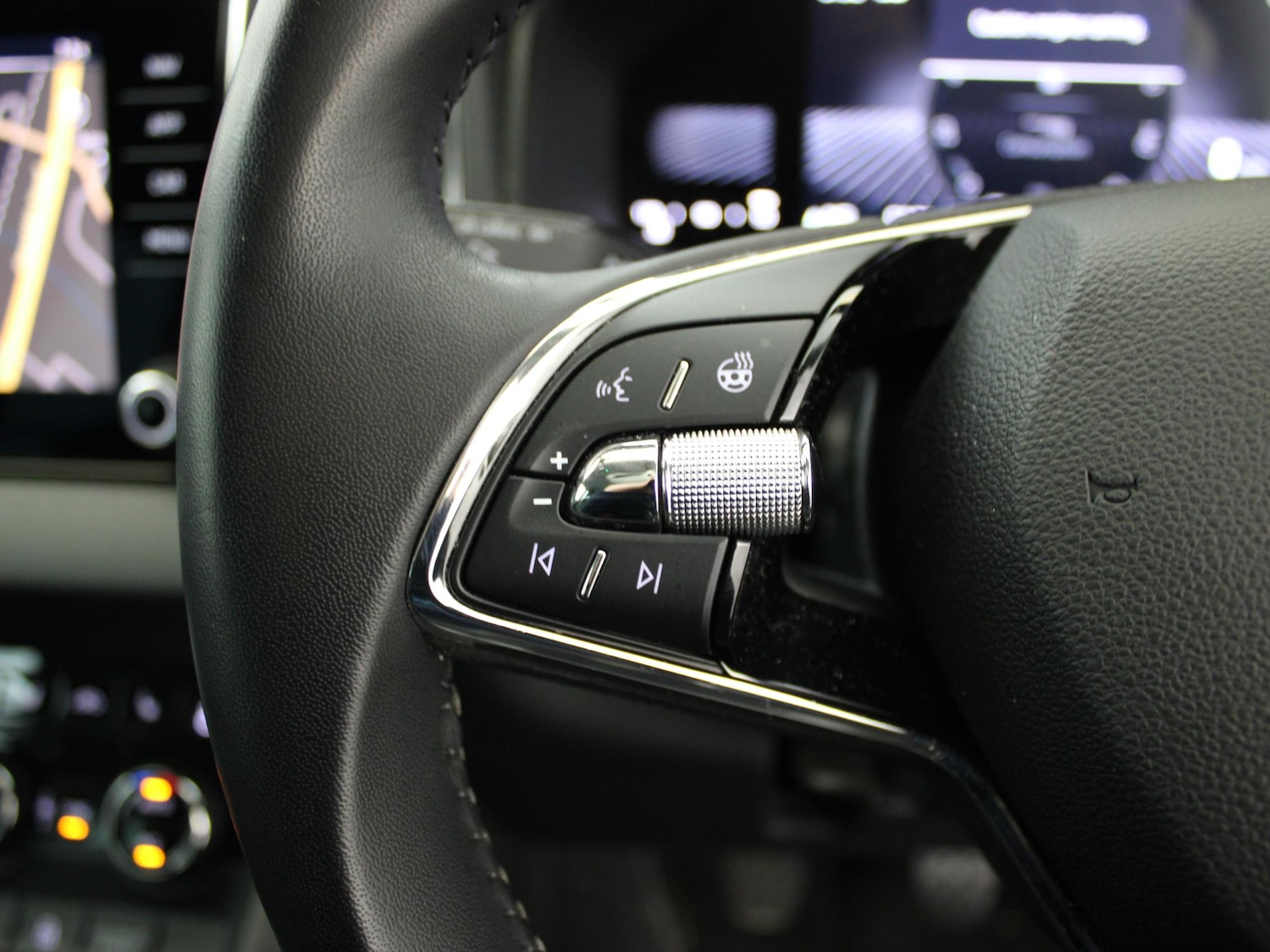 Used Skoda Karoq 2022 for sale - 77158918: Photo 33