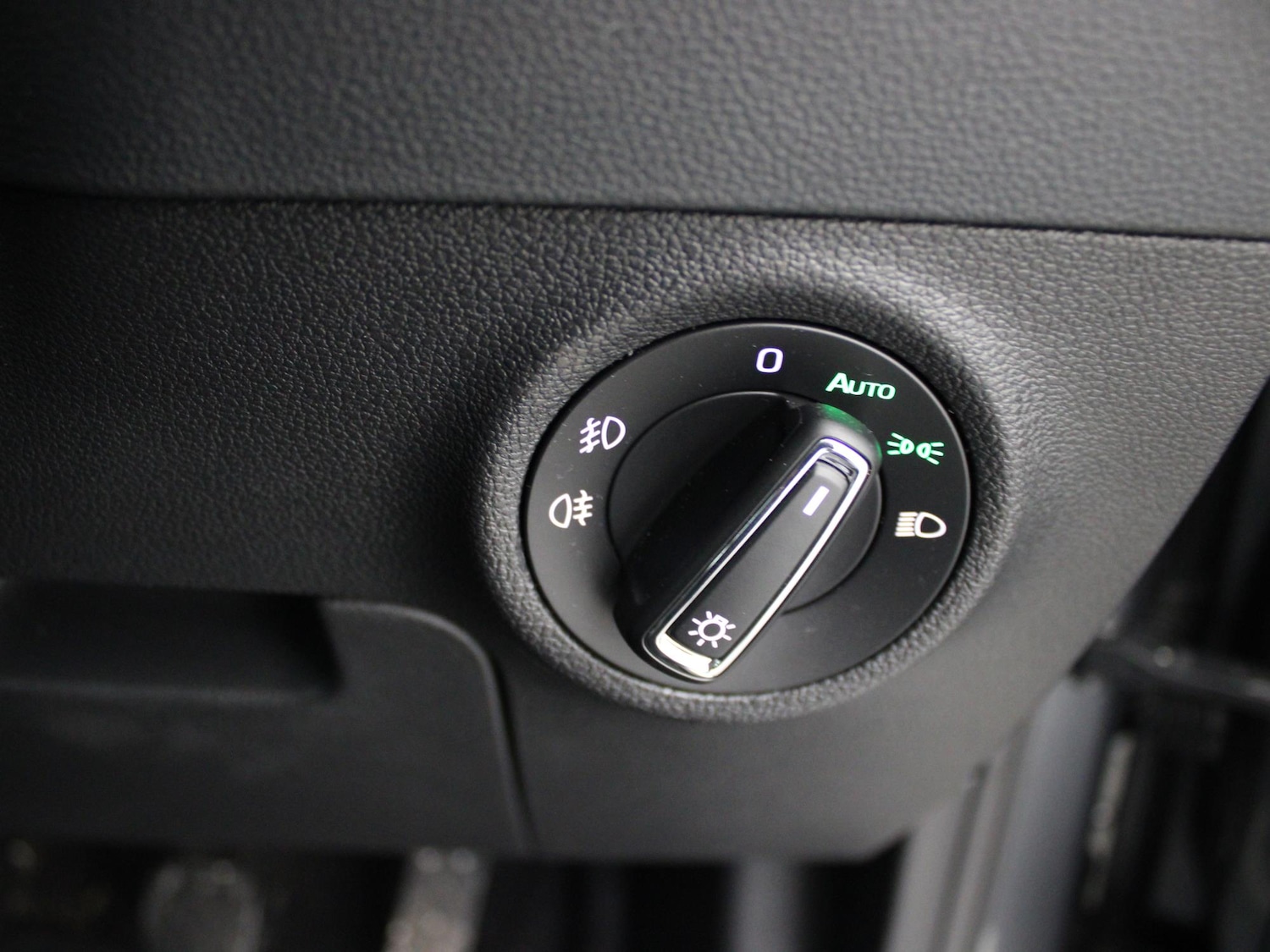 Used Skoda Karoq 2022 for sale - 77158918: Photo 34