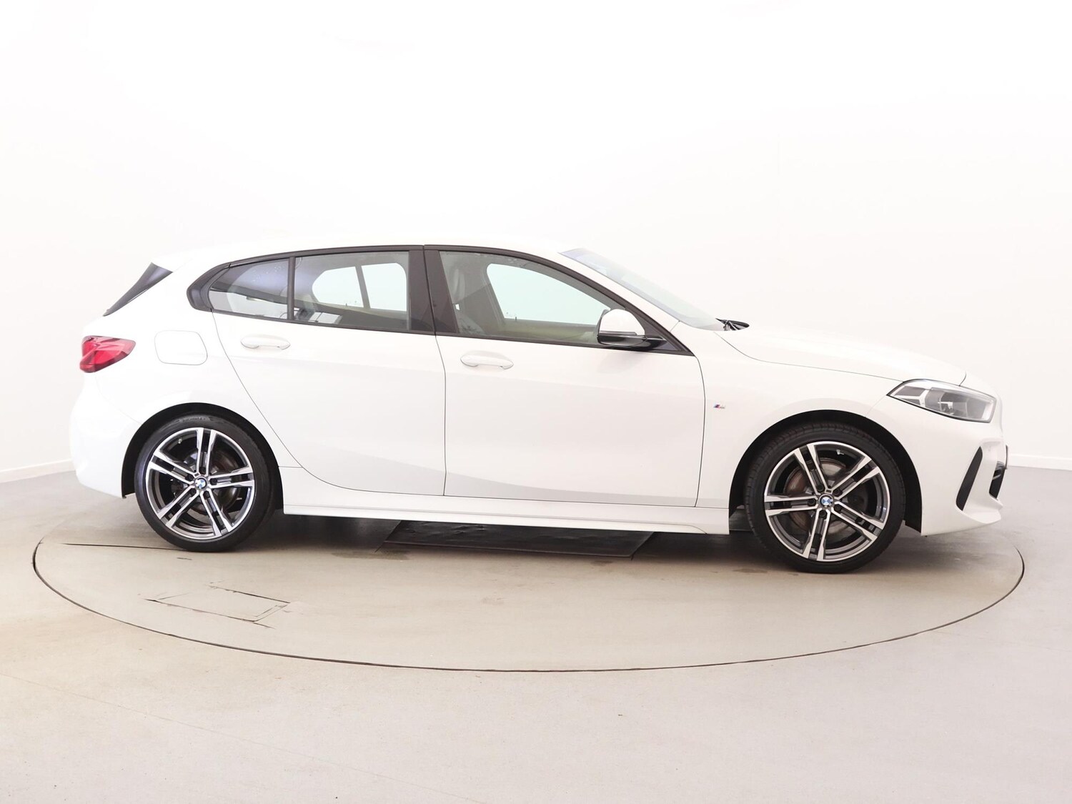 Used BMW 1 Series 2020 for sale - 77514688: Photo 8