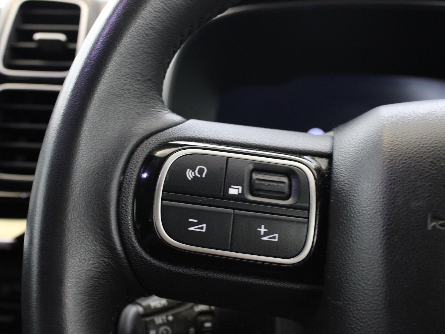 Used Citroen C5 Aircross 2022 for sale - 76723740: Photo 15