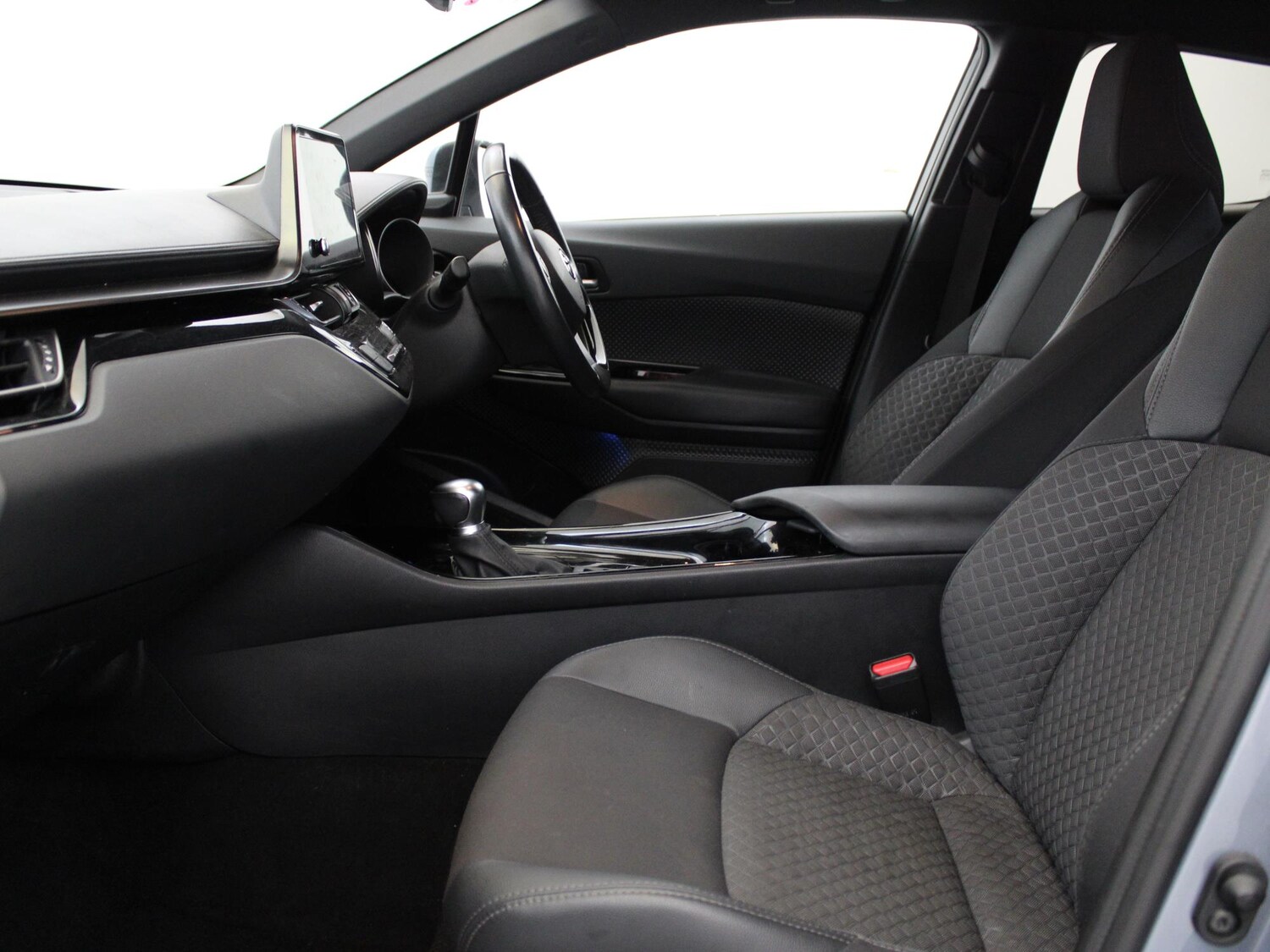 Used Toyota C-HR 2022 for sale - 76157979: Photo 10