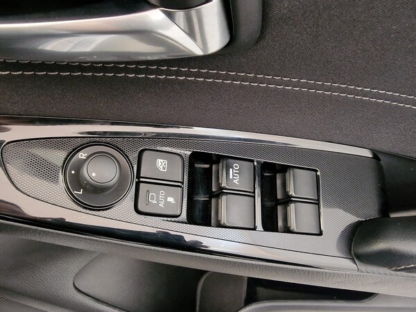 Used Mazda Mazda2 2018 for sale - 76206749: Photo 33