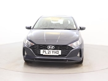 Used Hyundai i20 2021 for sale - 76553511: Photo