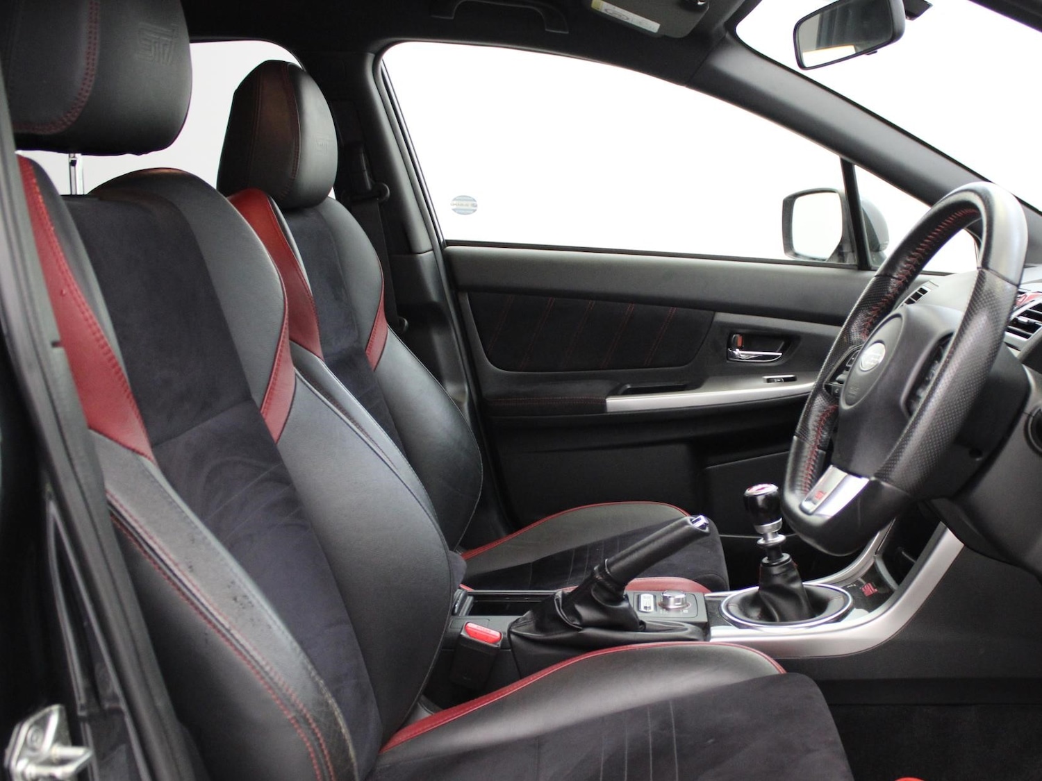 Used Subaru WRX STI 2016 for sale - 75951829: Photo 9