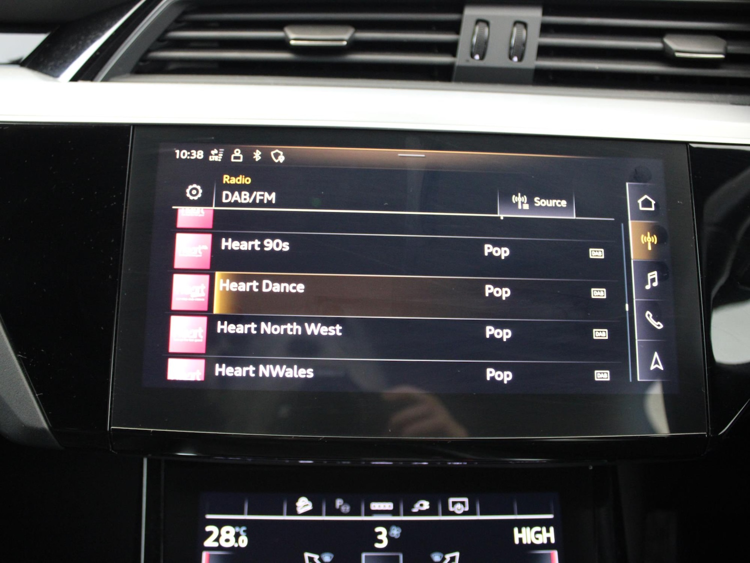 Used Audi e-tron 2022 for sale - 77686987: Photo 27