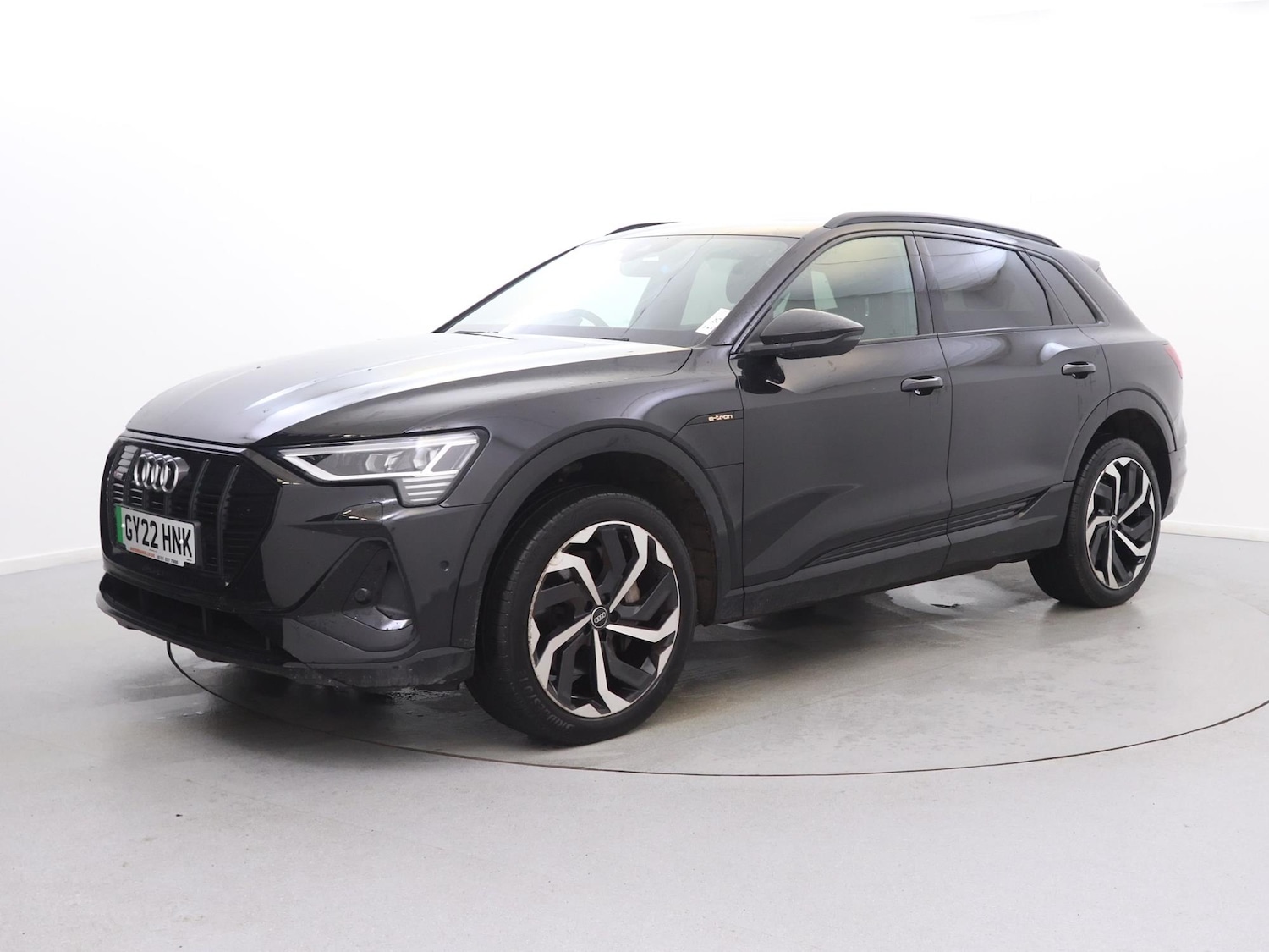 Used Audi e-tron 2022 for sale - 77686987: Photo 3