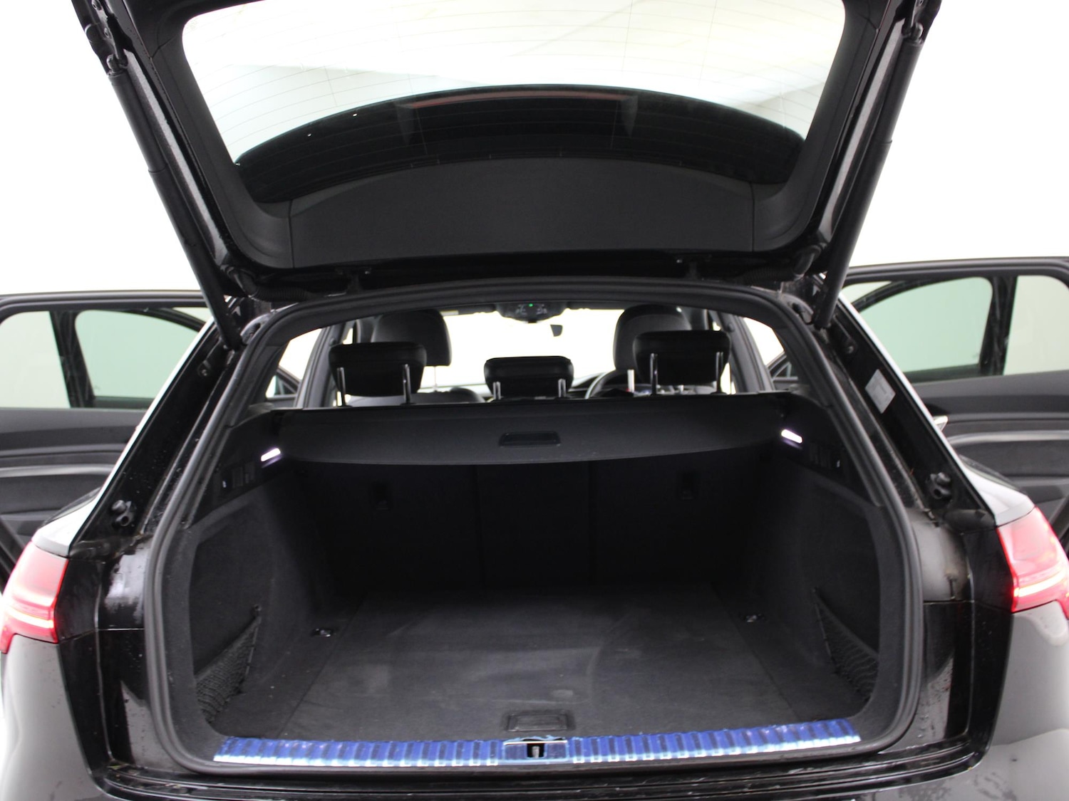 Used Audi e-tron 2022 for sale - 77686987: Photo 42