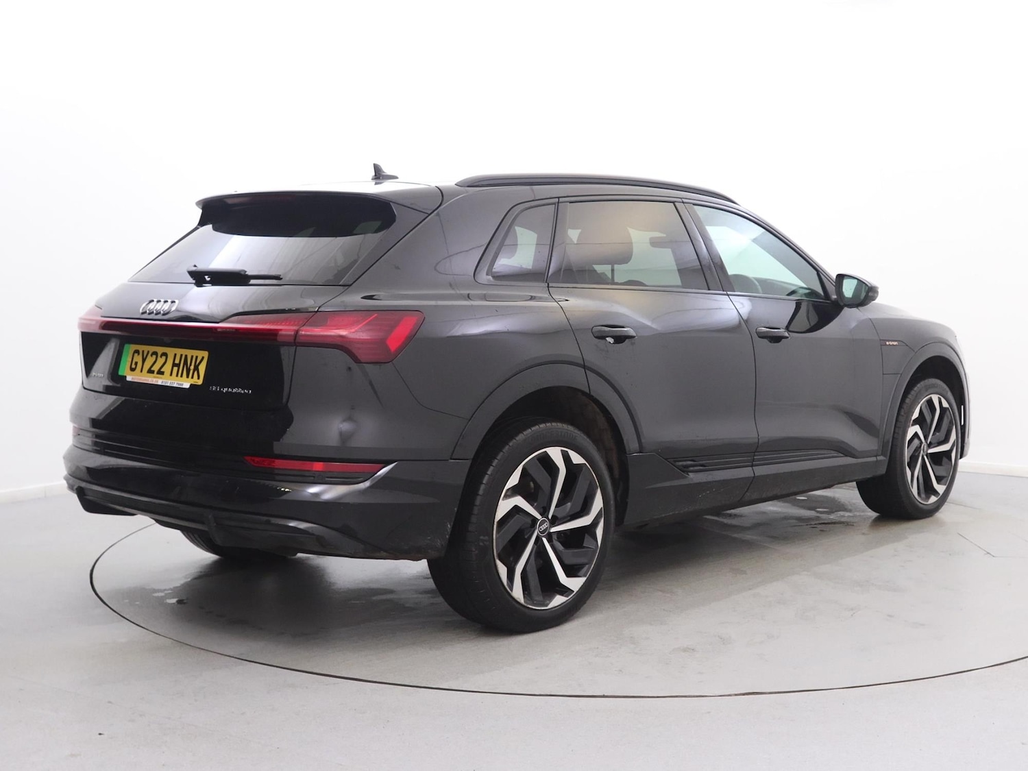 Used Audi e-tron 2022 for sale - 77686987: Photo 5