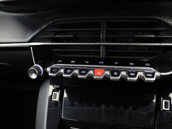 Used Peugeot 208 2022 for sale - 75536201: Photo 20