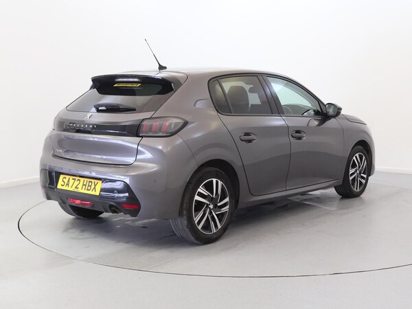 Used Peugeot 208 2022 for sale - 75536201: Photo 5