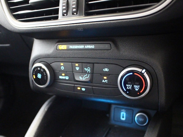 Used Ford Focus 2019 for sale - 76316303: Photo 16