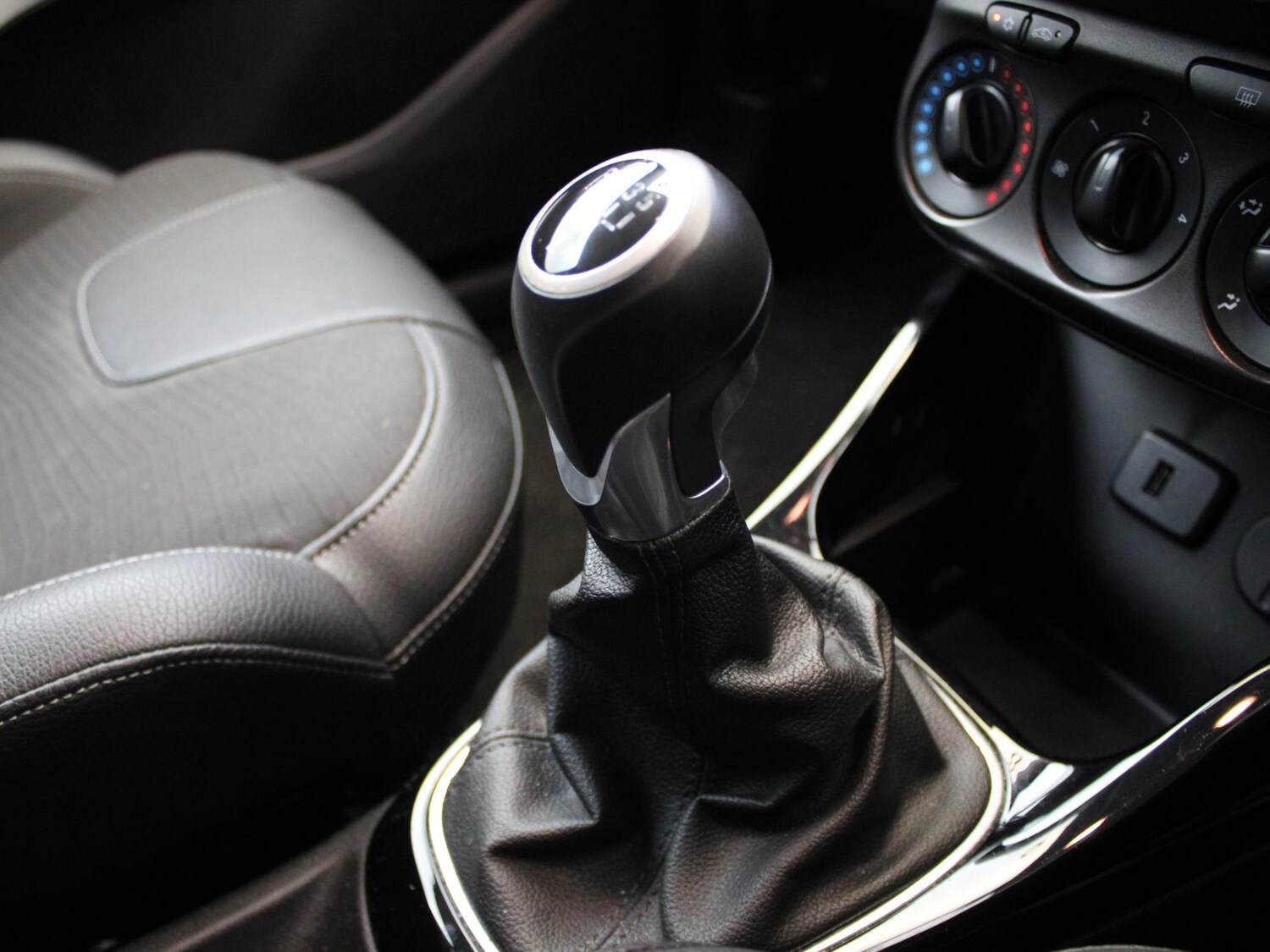 Used Vauxhall ADAM 2019 for sale - 77500770: Photo 18