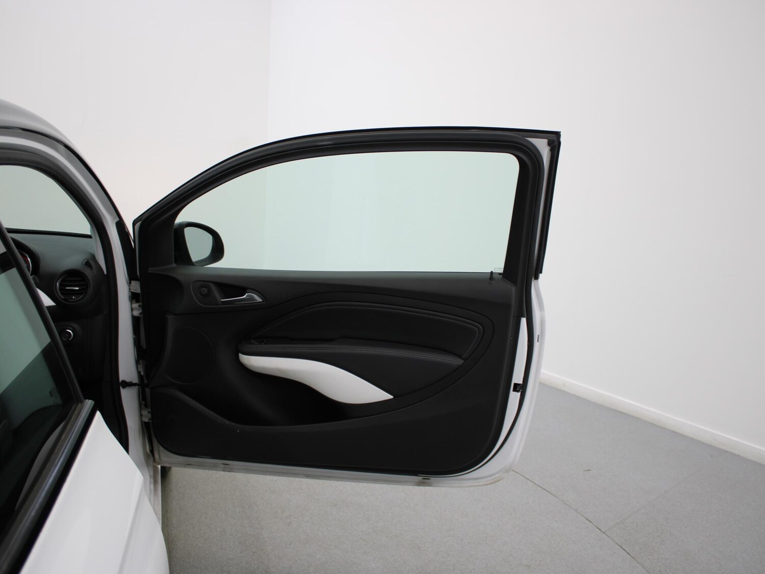 Used Vauxhall ADAM 2019 for sale - 77500770: Photo 26