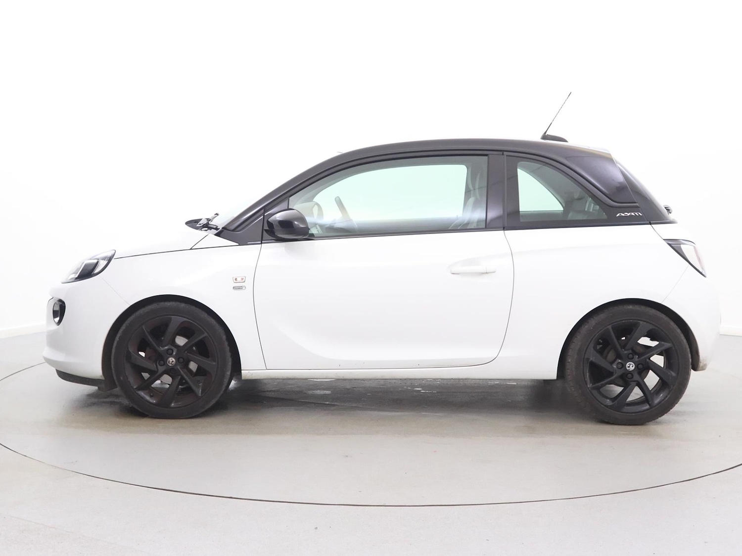 Used Vauxhall ADAM 2019 for sale - 77500770: Photo 4