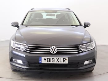 Used Volkswagen Passat 2019 for sale - 75627941: Photo