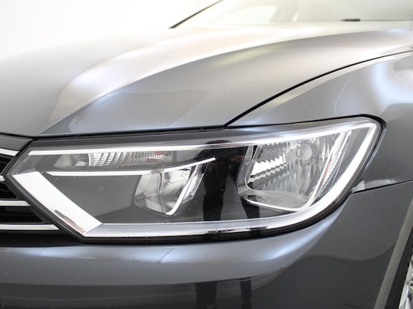 Used Volkswagen Passat 2019 for sale - 75627941: Photo 32