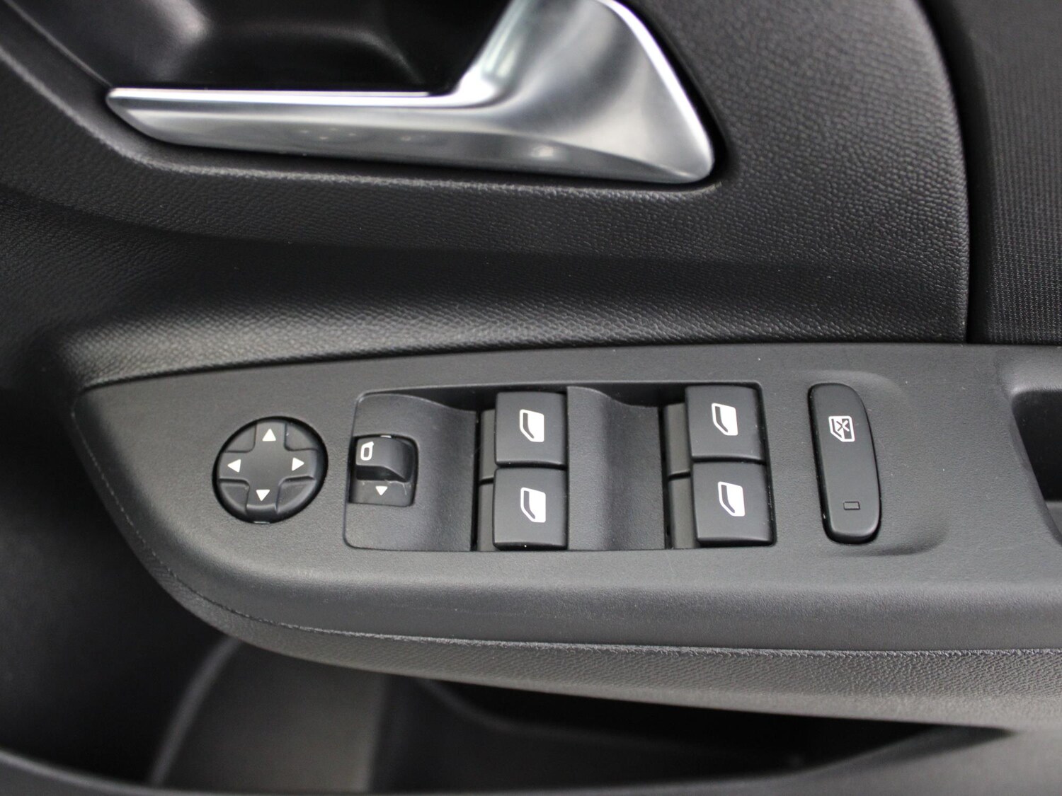 Used Vauxhall Corsa 2023 for sale - 77687065: Photo 28