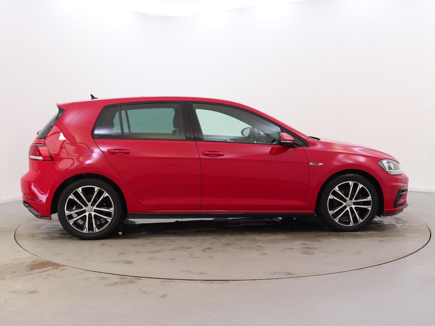 Used Volkswagen Golf 2019 for sale - 76594437: Photo 8