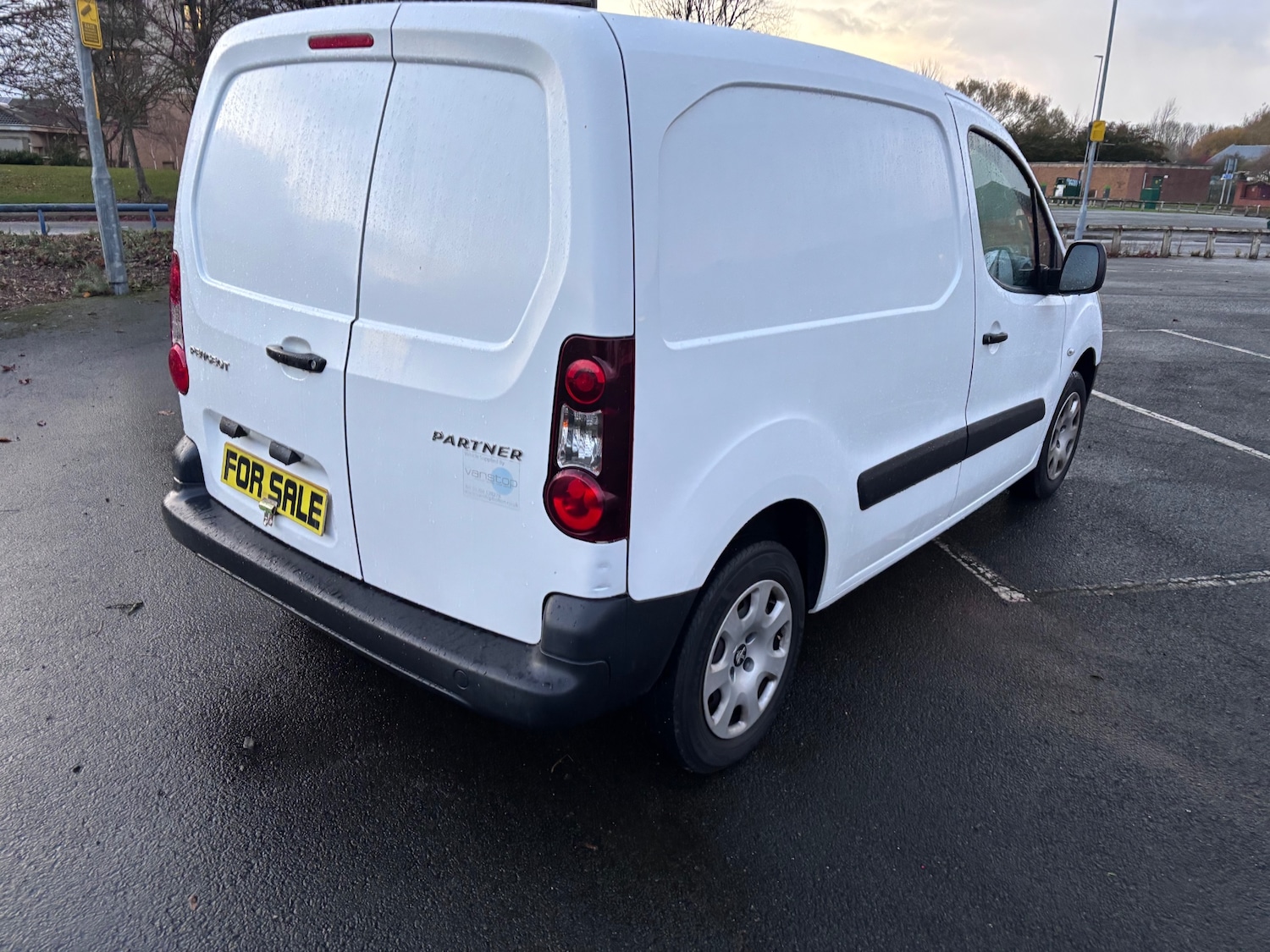 Used Peugeot Partner 2017 for sale - 76598548: Photo 8