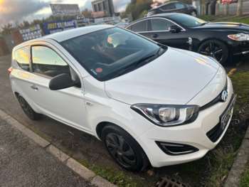 Used Hyundai i20 2014 for sale - 72760065: Photo
