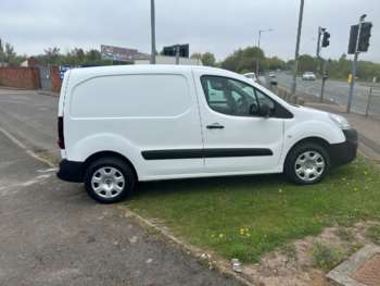 Used Peugeot Partner 2017 for sale - 74445823: Photo