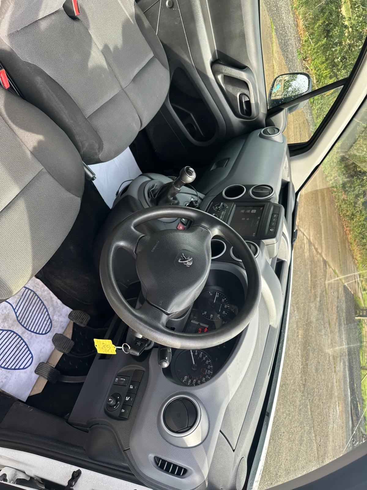 Used Peugeot Partner 2017 for sale - 76476734: Photo 9