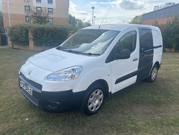 Used Peugeot Partner 2015 for sale - 75700546: Photo