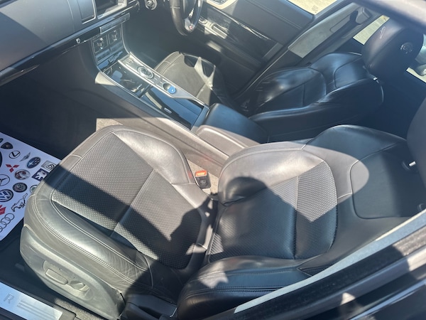 Used Jaguar XF 2010 for sale - 75511836: Photo 24