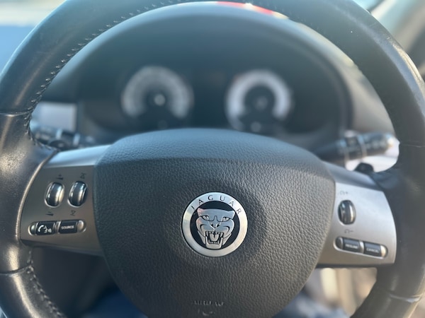 Used Jaguar XF 2010 for sale - 75511836: Photo 32